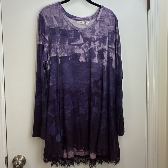 LOGO by Lori Goldstein Tops - Logo by Lori Goldstein  Printed Swing Top with Lace Hem Midnight Purple